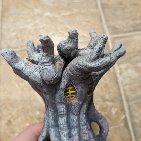 Mossy Tree Castle Aquarium Decoration - Picture 8 of 12